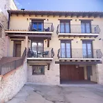 El Sueno Del Buho 3. Chimenea Y Terraza. *