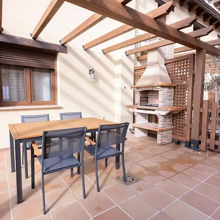 דירה El Sueno Del Buho 3. Chimenea Y Terraza. בסייטה